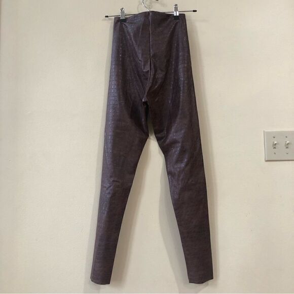 Commando Faux Leather Leggings in Brown Crocodile - Picture 5 of 8